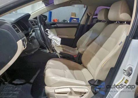 2017 Volkswagen Jetta Se из США, поврежденный, VIN 3VWDB7AJ8HM338392